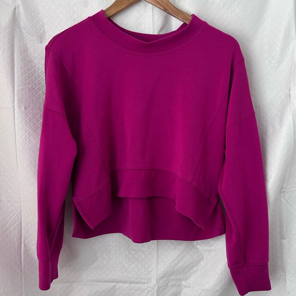 Vibrant Magenta Women's Sweatshirt